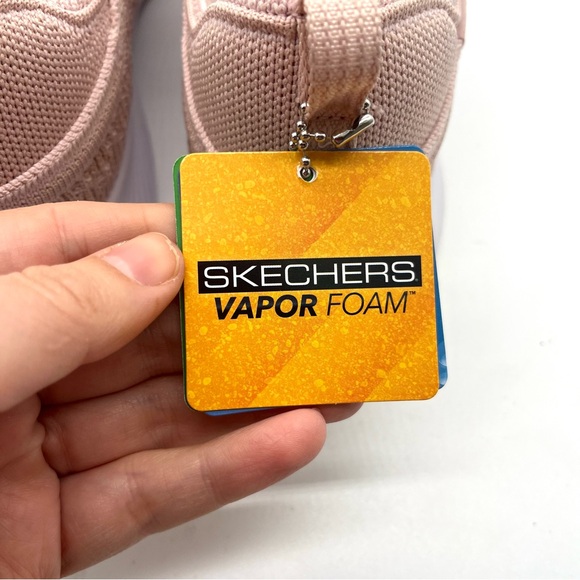 Skechers Womens 9.5 Vapor Foam Move - Aster Sneaker Pink New Air Cooled